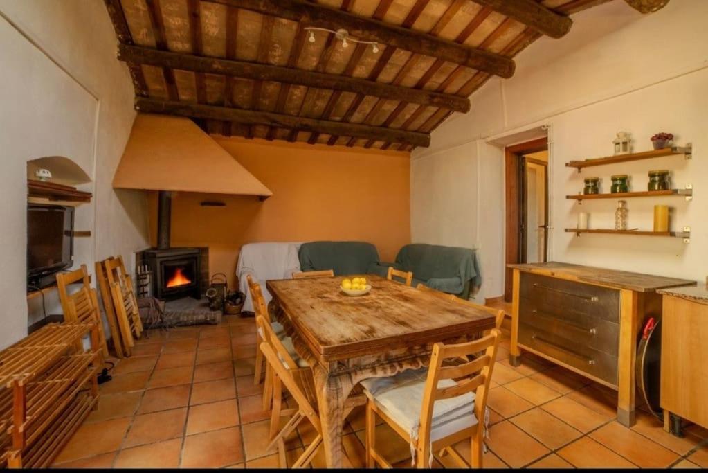 Masia Can Castellar Sant Iscle De Vallalta Экстерьер фото