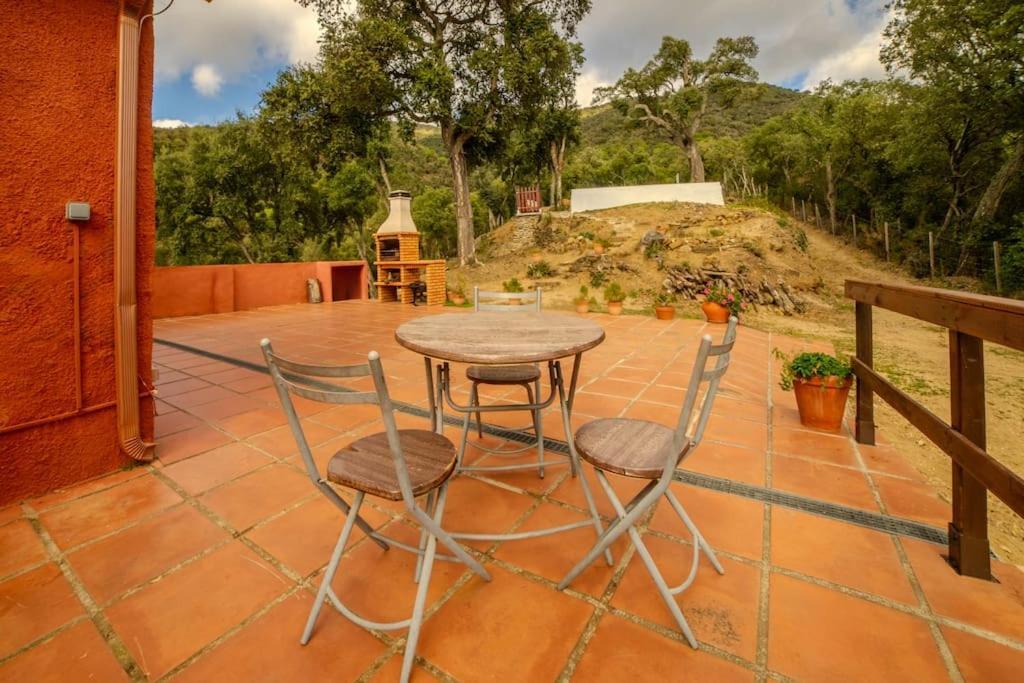 Masia Can Castellar Sant Iscle De Vallalta Экстерьер фото